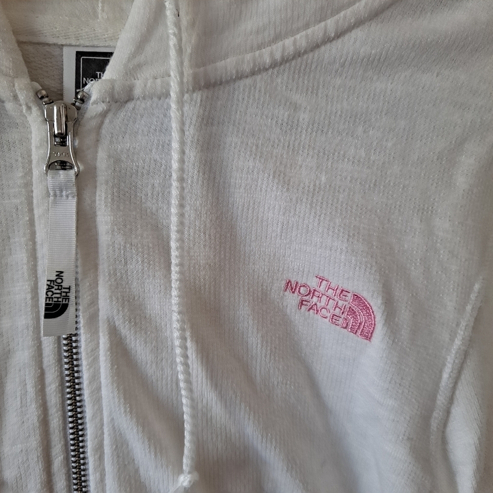 The North Face White embroidered sweatshirt - Picture 4 of 9